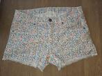 Leuke katoenen short met bloemetjes maat 158 / 170, Ophalen of Verzenden, Zo goed als nieuw, Meisje, Broek