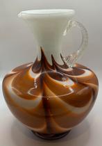 Vintage Carlo Moretti opaline vaas glas met oor, Antiek en Kunst, Ophalen of Verzenden