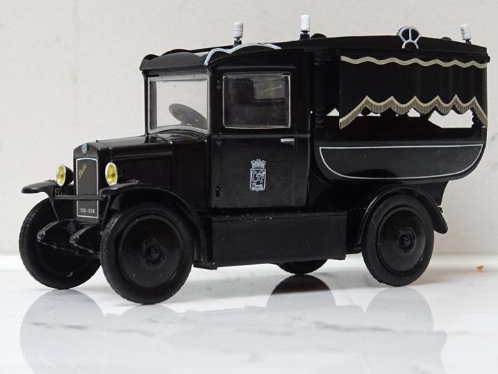1924 Berliet lijkwagen, Hobby en Vrije tijd, Modelauto's | 1:43, Zo goed als nieuw, Auto, Ophalen of Verzenden