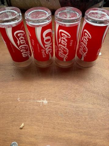 Coca cola glazen beschikbaar voor biedingen