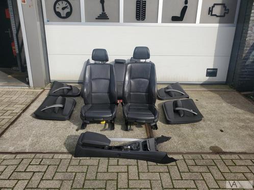 BMW 1 serie E87 2004-2012 M pakket zwart leer interieur €600, Auto-onderdelen, Interieur en Bekleding, BMW, Gebruikt, Ophalen of Verzenden