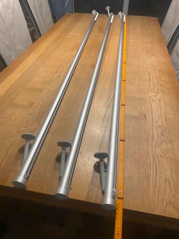 3 gordijn roedes / gordijn rails 185cm 28mm diameter beschikbaar voor biedingen