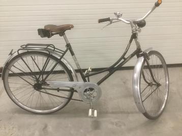 Retro damesfiets Novy beschikbaar voor biedingen
