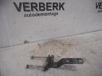 ACHTERKLEPSCHARNIER LINKS Volvo 740 Estate (01-1985/12-1992), Gebruikt, Volvo