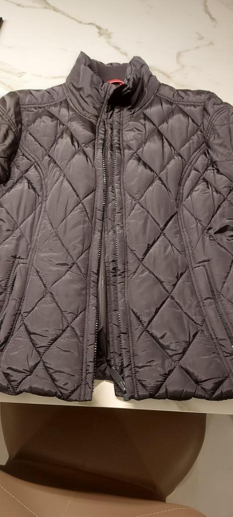 Warme korte winterjas van edc Esprit, Kleding | Dames, Jassen | Winter, Gedragen, Maat 42/44 (L), Zwart, Ophalen