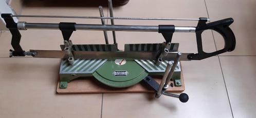 Scie à onglets de précision. Wabeco. Neuf, Doe-het-zelf en Bouw, Gereedschap | Zaagmachines, Nieuw, Ophalen