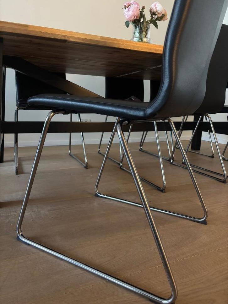 Stoelen IKEA, Huis en Inrichting, Stoelen, Zo goed als nieuw, Vijf, Zes of meer stoelen, Zwart, Ophalen