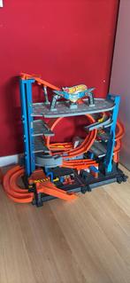 Hotwheels ultimate garage, Kinderen en Baby's, Speelgoed | Racebanen, Ophalen, Zo goed als nieuw
