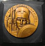 Bronzen medaille art deco, Postzegels en Munten, Ophalen, Brons