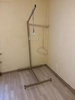 Bed papegaai, Enlèvement, Neuf