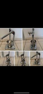 te koop pers tafel mand rek kast lamp, Ophalen