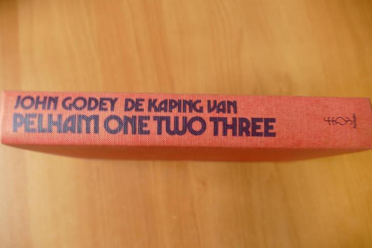 THRILLERS Internationaal, Boeken, Thrillers, Gelezen, Ophalen of Verzenden