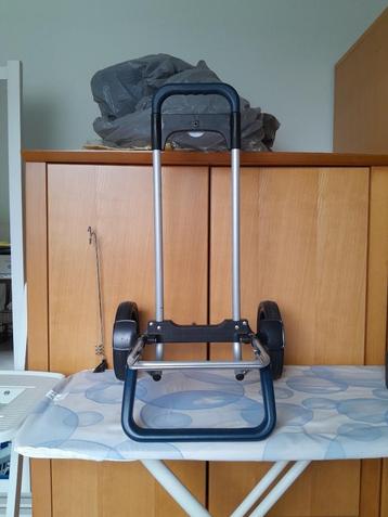 Pedicure: Opvouwbare trolley, Transportwagen pedicurekoffer beschikbaar voor biedingen