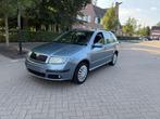 Skoda fabia 1.4 benzine van eerste eigenaar met weinig km, Auto's, Bedrijf, Handgeschakeld, 5 deurs, Fabia