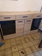 Salle à manger, Enlèvement, Utilisé