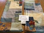 2 mooie gordijntjes van 124 cm hoog voor 15 euro samen, Huis en Inrichting, Ophalen of Verzenden, Zo goed als nieuw