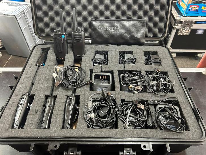 Kit de 11 talkies Kenwood Protalk, Telecommunicatie, Portofoons en Walkie-talkies, Zo goed als nieuw, Ophalen