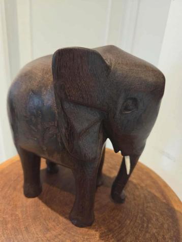 Handgemaakt Massief Houten Olifant Beeld – 22 cm  beschikbaar voor biedingen
