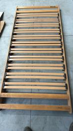 Eenpersoons bed beuk met lattenbodem, matras, Huis en Inrichting, Ophalen, Zo goed als nieuw, Eenpersoons, Matras