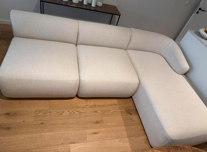 Moderne beige hoekzetel – slechts 3 maanden gebruikt, Maison & Meubles, Canapés | Coins salons complets, Comme neuf, Bois, Enlèvement