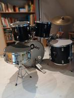 Eeuwenoude trommel en cimbaal, Muziek en Instrumenten, Ophalen, Gebruikt