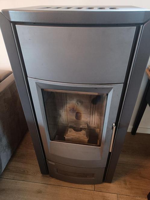 Piazzetta Pelletkachel, Huis en Inrichting, Kachels, Gebruikt, Vrijstaand, Pelletkachel, Ophalen