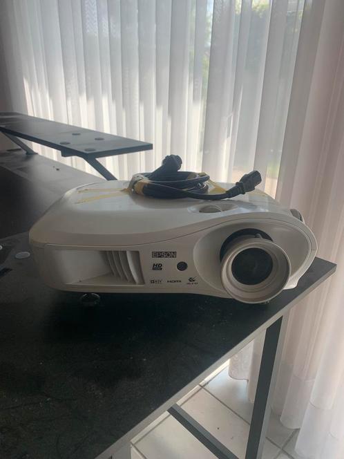 Beamer epson, Audio, Tv en Foto, Beamers, Gebruikt, Ophalen
