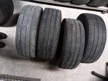4 banden van 235/65/R16C - Continental beschikbaar voor biedingen