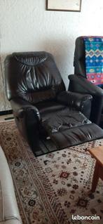Zwarte relaxfauteuil met handgreep, Ophalen, Gebruikt