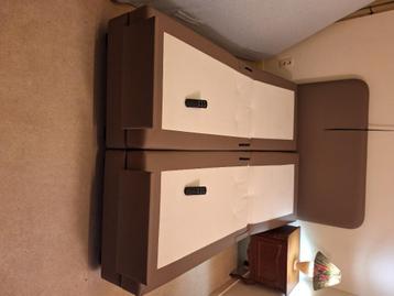 Boxspring electrisch beschikbaar voor biedingen