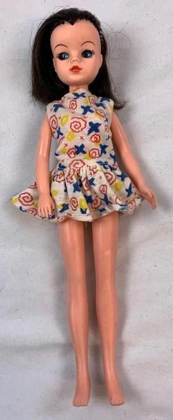 Sindy Trend Setter Pop 42010 1985 Pedigree Vintage 033055, Verzamelen, Poppen, Zo goed als nieuw, Pop, Verzenden