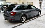 Skoda Octavia Octavia Combi 1.6 TDI Ambition - NAVI / TREKHA, Auto's, Voorwielaandrijving, Stof, Gebruikt, Euro 6