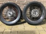 Supermotard wielen met nieuwe banden