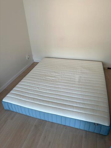 Ikea matras valevag 200x180cm beschikbaar voor biedingen