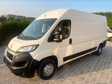 Peugeot boxer 84.000 km, Euro 6, 3 places, Boîte manuelle, Noir