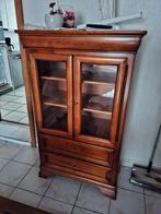 Vitrinekast Kerselaar met tafel en 4 stoelen, Huis en Inrichting, Ophalen