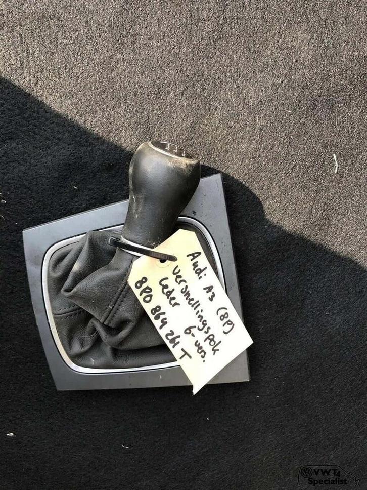 Audi A3 8P versnellingspook 6-versnellingen leder 8P0 864 26, Auto-onderdelen, Interieur en Bekleding, Audi, Gebruikt, Ophalen of Verzenden