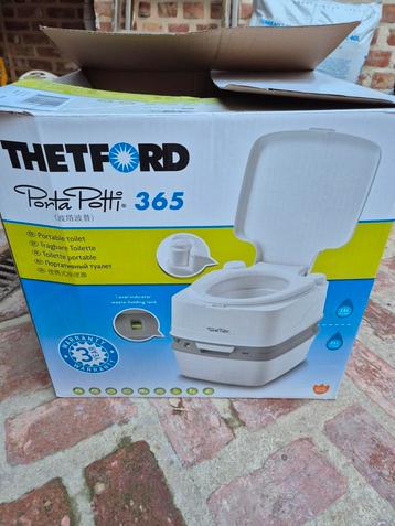 Thetford toilet beschikbaar voor biedingen