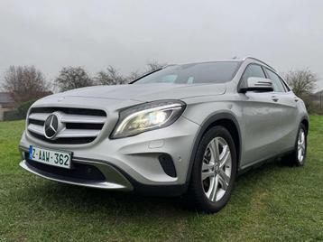 Mercedes-Benz GLA 180 Auto AVANGARDE LED DISTRONIC PLUS LIKE beschikbaar voor biedingen