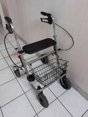 Deambulateur, Divers, Enlèvement, Utilisé