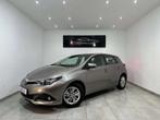 Toyota Auris 1.8i HYBRIDE ESSENCE *GARANTIE 12 MOIS*LED*GPS*, Auto's, Toyota, Stof, Gebruikt, 4 cilinders, Bruin