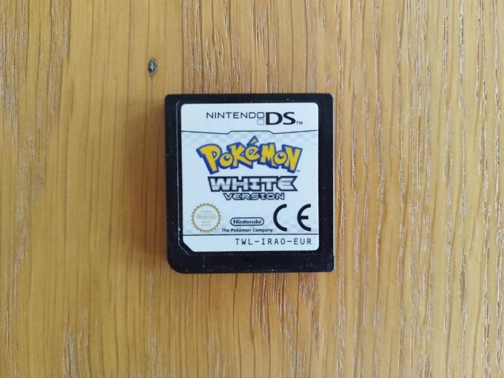 Pokémon White Version with original casing for Nintendo DS, Games en Spelcomputers, Games | Nintendo DS, Nieuw, Avontuur en Actie
