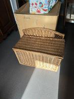 Panier coffre en osier bois jouets, Ophalen, Zo goed als nieuw
