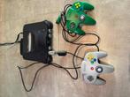 Nintendo64 incl extra controller en 4 spelletjes, Games en Spelcomputers, Spelcomputers | Nintendo 64, Ophalen, Gebruikt, Met 2 controllers