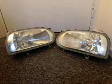 Volkswagen Golf 3 koplampen set beschikbaar voor biedingen