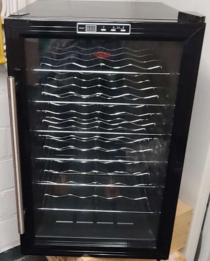 Wijnkoelkast - CAVISS - 24 flessen, Verzamelen, Wijnen, Gebruikt, Overige typen, Ophalen