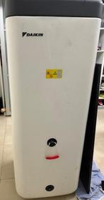 DAIKIN WARMWATERBOILER 300 liter, Doe-het-zelf en Bouw, Chauffageketels en Boilers, Ophalen, 100 liter of meer, Boiler, Minder dan 3 jaar oud