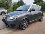 Lancia Ypsilon 1.2i Benzine Slechts 42.000km Gekeurd Carpass, Auto's, Lancia, Stof, Grijs, Particulier, 1200 cc