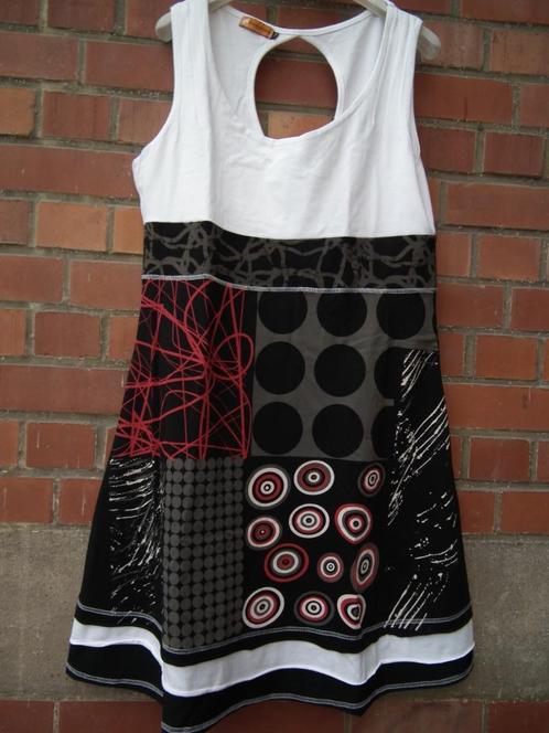 Zomerjurk voor dames T 3XL/46 (Pimpinela) wit en zwart, Kleding | Dames, Jurken, Nieuw, Maat 46/48 (XL) of groter, Overige kleuren