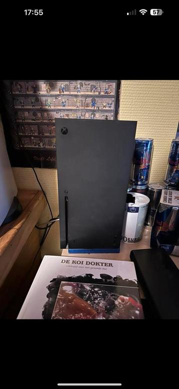 Xbox series x incl 2 controllers zo goed al nieuw beschikbaar voor biedingen